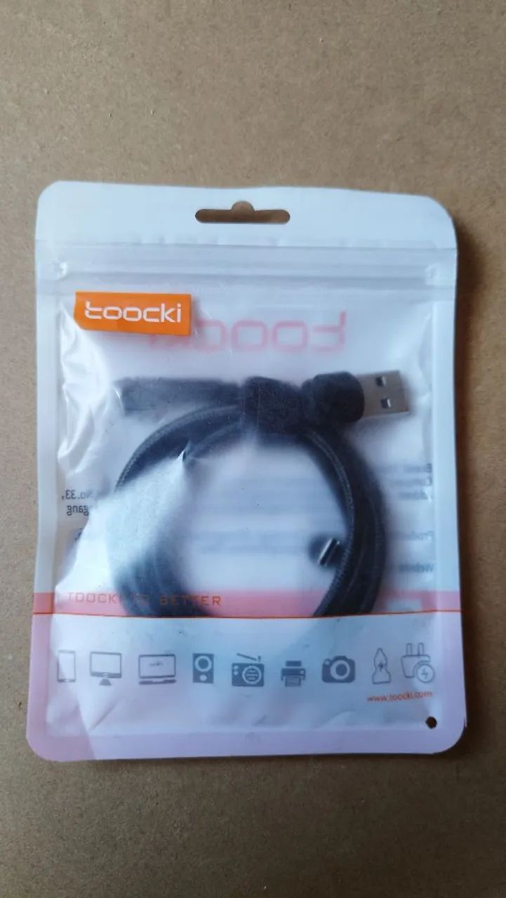 Cabo USB Tipo-C Toocki - Novo, Embalagem Original