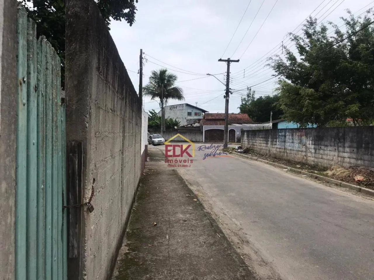 Terreno à venda, 271 m² por R$ 200.000,00 - Massaguaçu - Caraguatatuba/SP