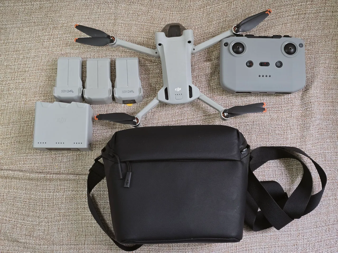 Drone DJI Mini 3 Pro com kit Fly More - Completo e Pronta Entrega!
