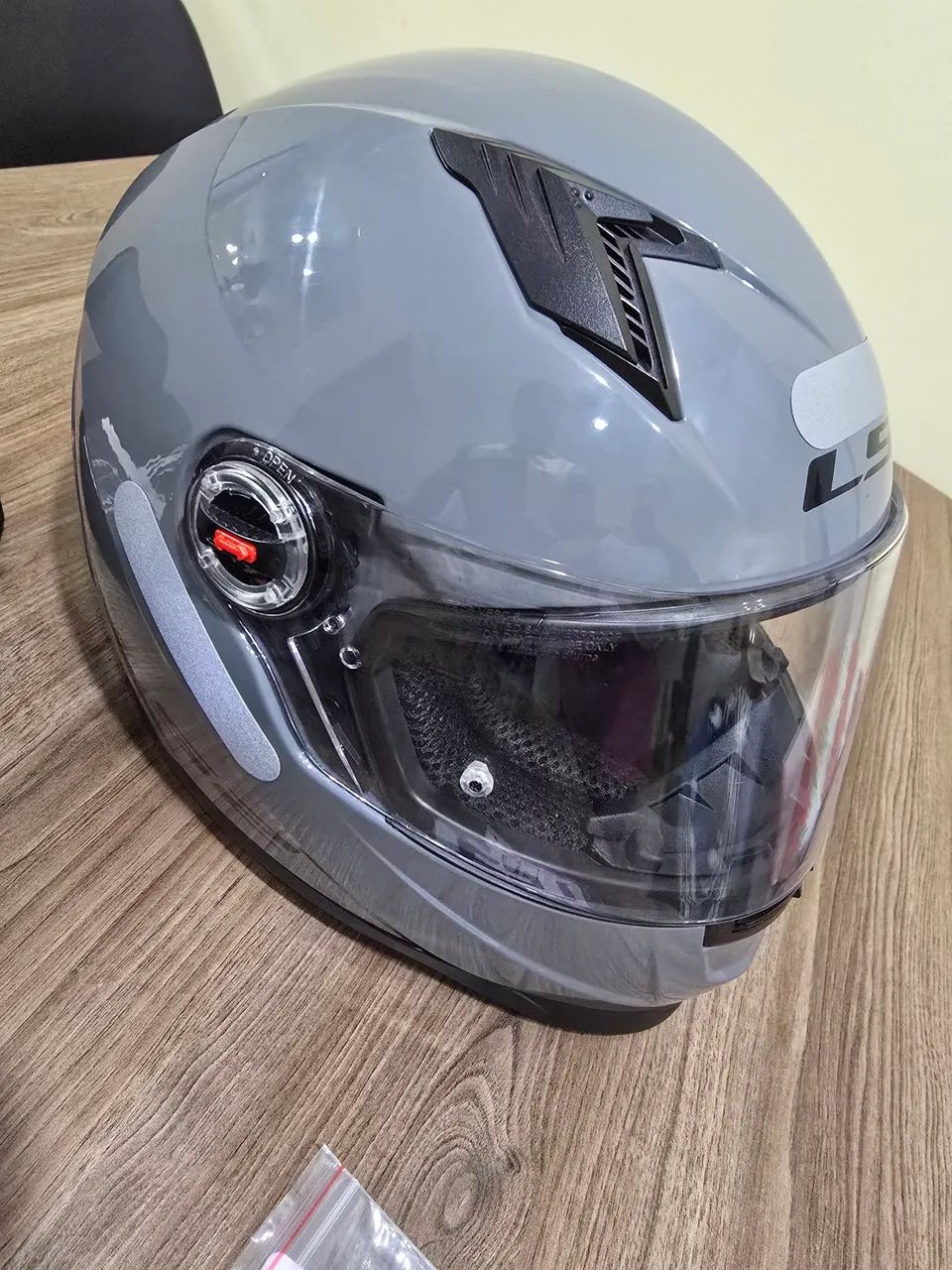 Capacete LS2, FF358 - Monocolor nardo Cinza (Brihante)<br>CR$879.90<br>Shope - Foto 3