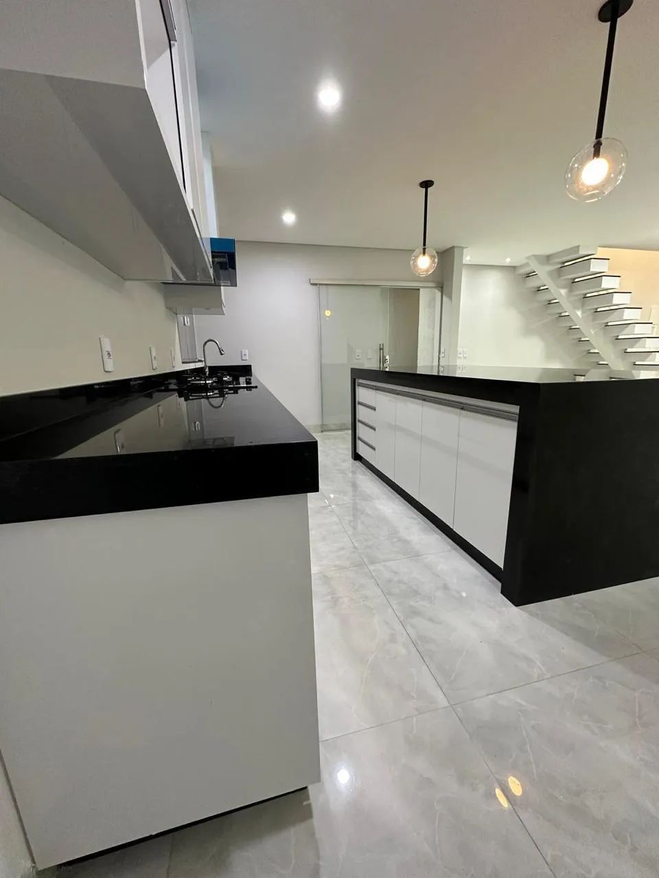 sobrado 4 suítes  em Goiânia 2 - Goiânia - GO - Foto 5