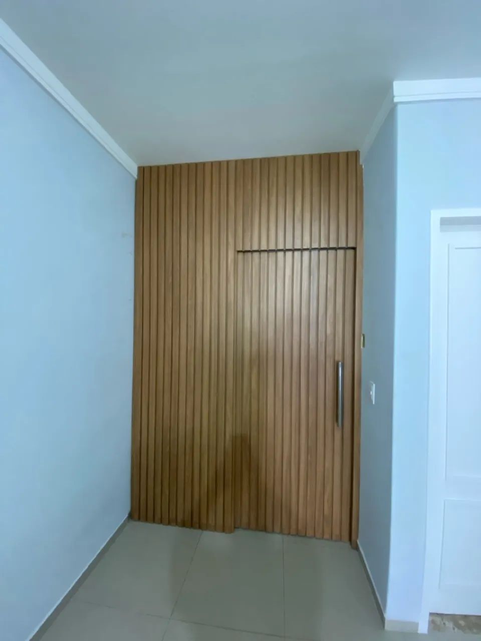 Painel com porta de corre - Foto 3