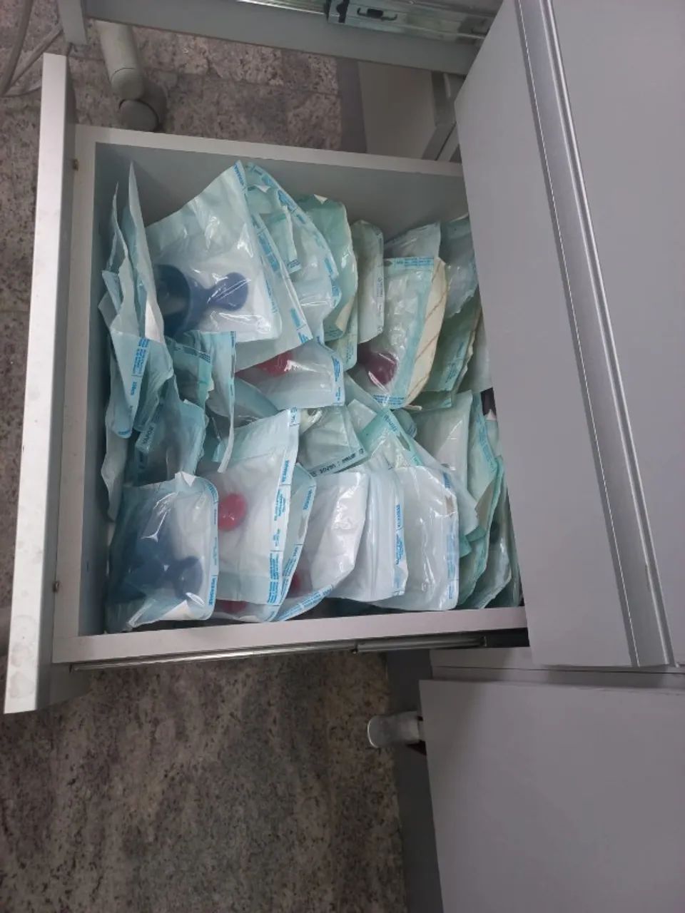 Lote Completo de Instrumental Odontológico - Mais de 80 Peças para Clínica, Cirurgia e Ort - Foto 2