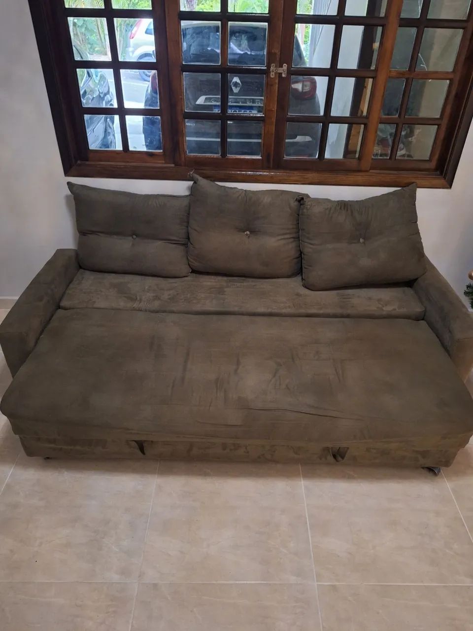 Sofá Cama semi-novo 64842829732737120