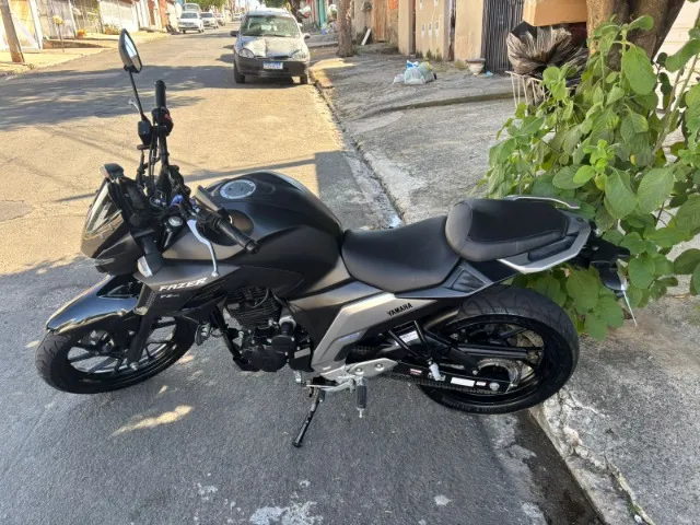 FAZER FZ25 