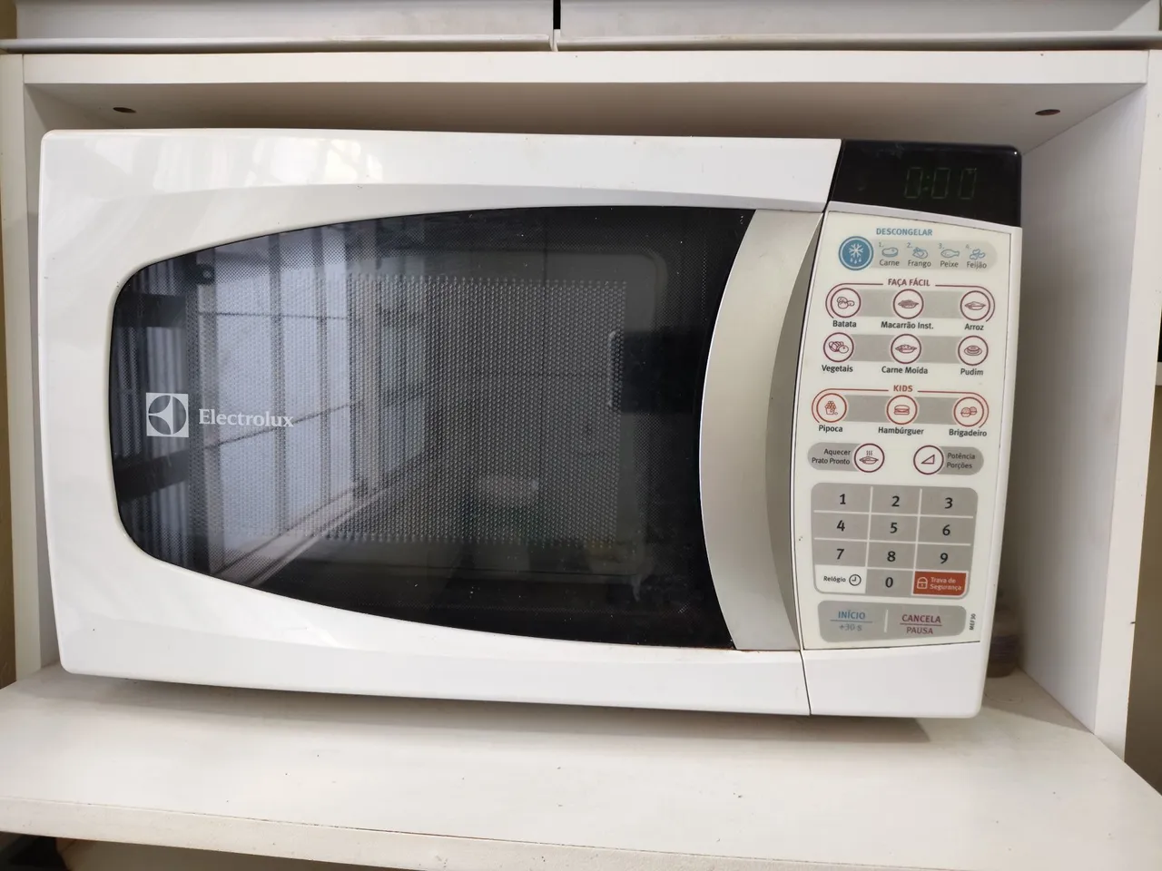 Microondas Electrolux - Funcional e Prático