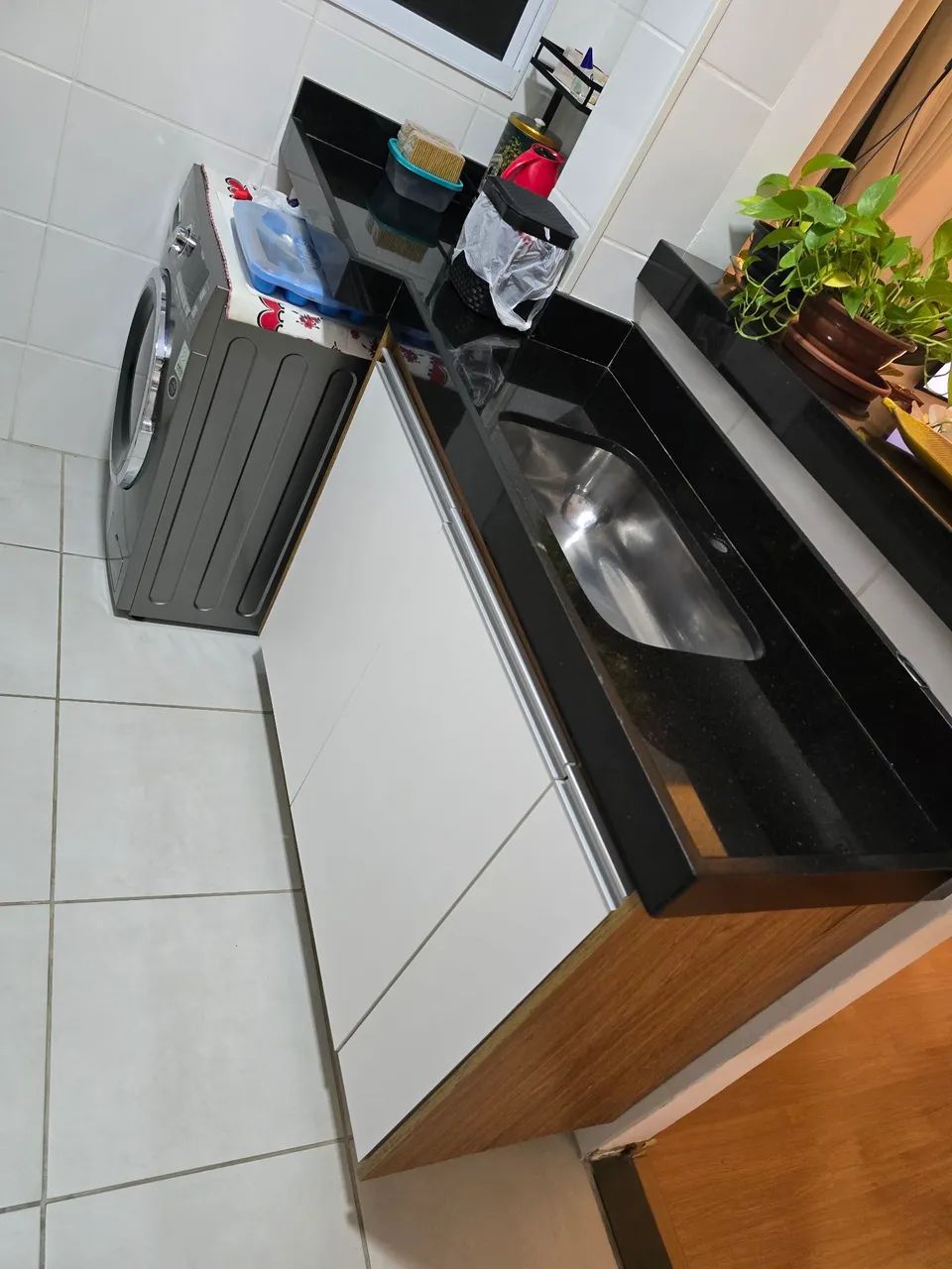 2 Bancadas de mármore com armários. - Foto 3