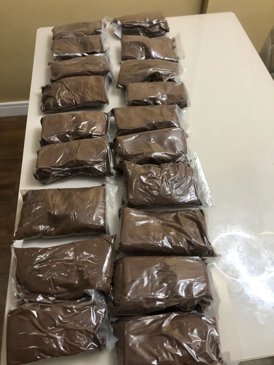 Café 100% Puro64304158805635120