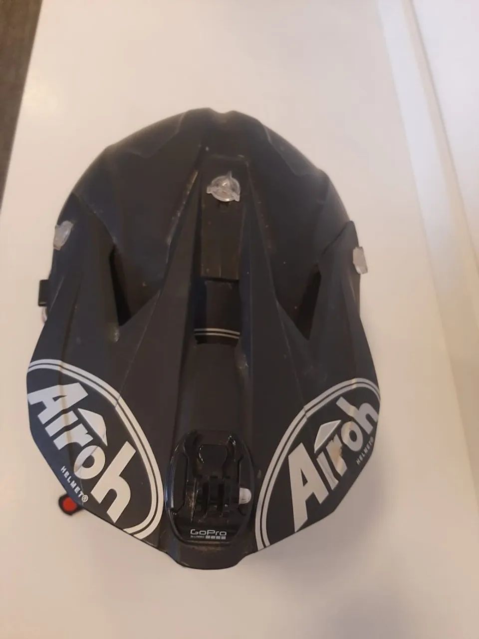 Capacete Airoh Wraap Color Preto Fosco  -  (Trilha usado + viseria azul ) - Foto 4
