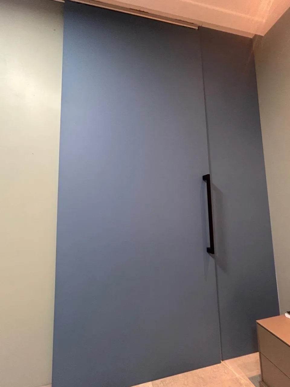 Porta de Correr Moderna - Design Elegante