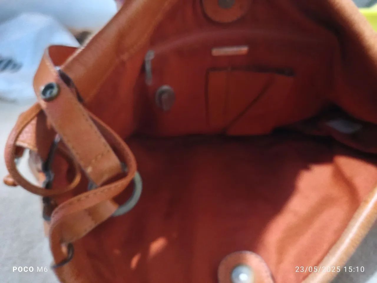 Bolsa de Couro Laranja Elegante Arezzo  - Foto 5