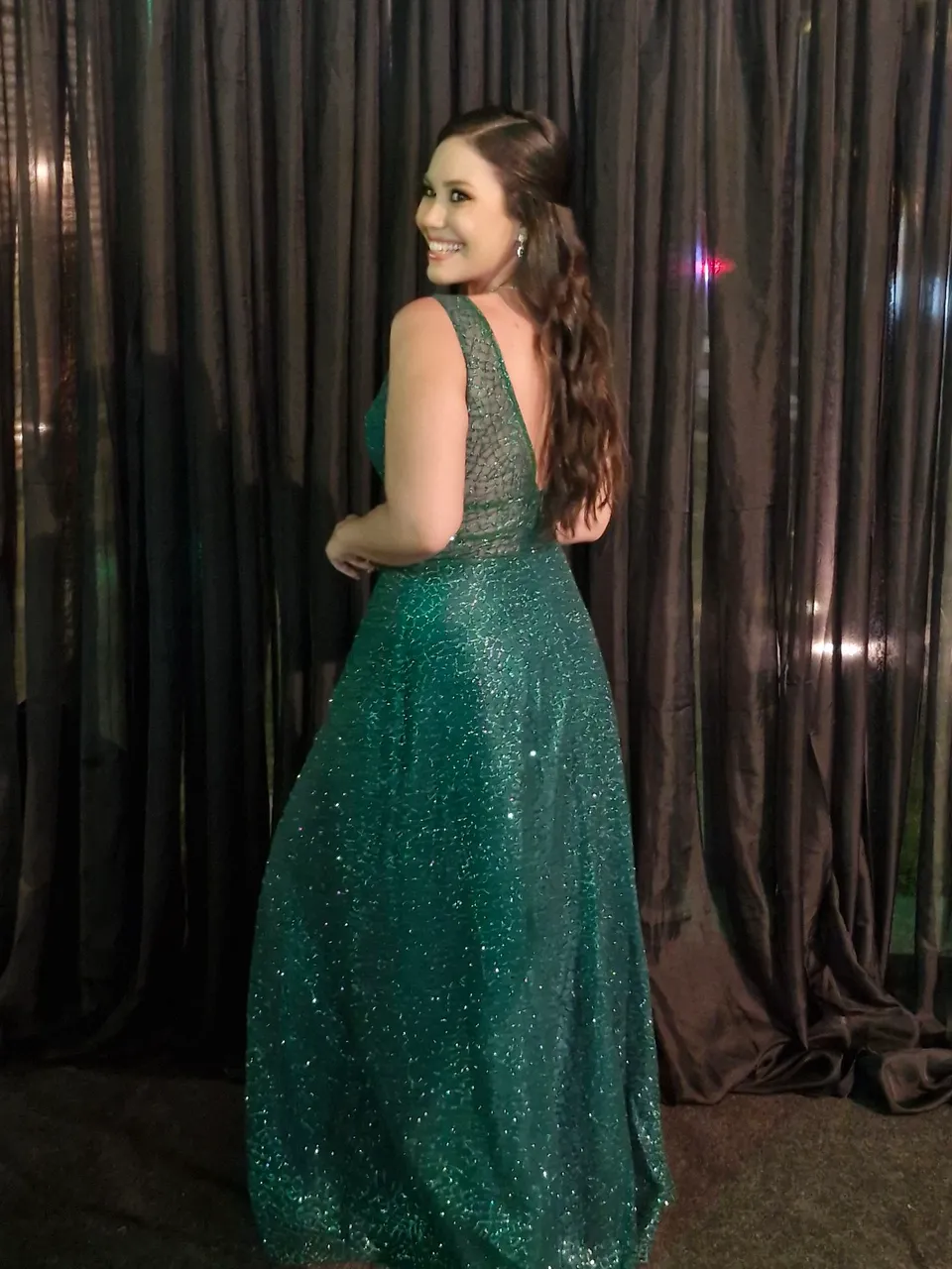 Vestido verde formatura formanda e para casamentos