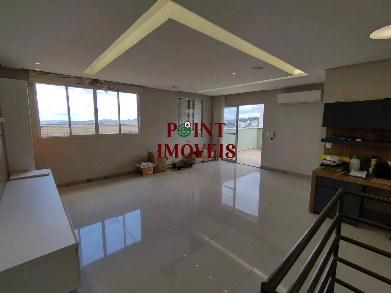 Cobertura Duplex de 03 quartos e 03 vagas - Santa Efigênia/BH