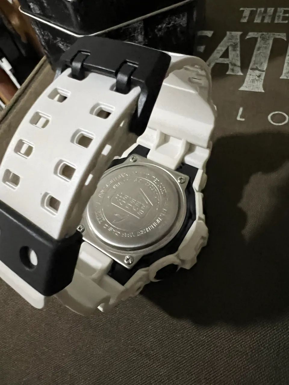 Casio G-Shock GA-700-7ADR analog-digital - Foto 2