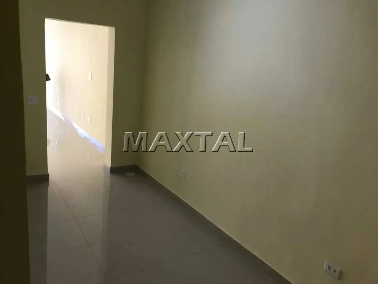 Salão comercial à venda com 560m² , loja com 100m² ,4 banheiros e 25 vagas para carros, em - Foto 5