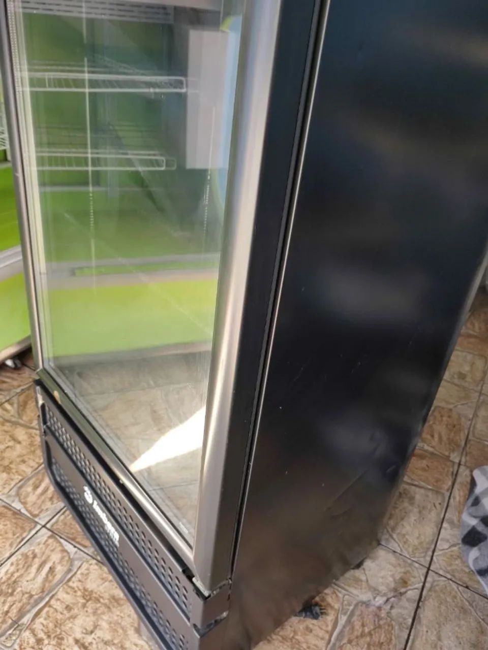 Geladeira Expositora Imbera 220V 449L - Foto 4
