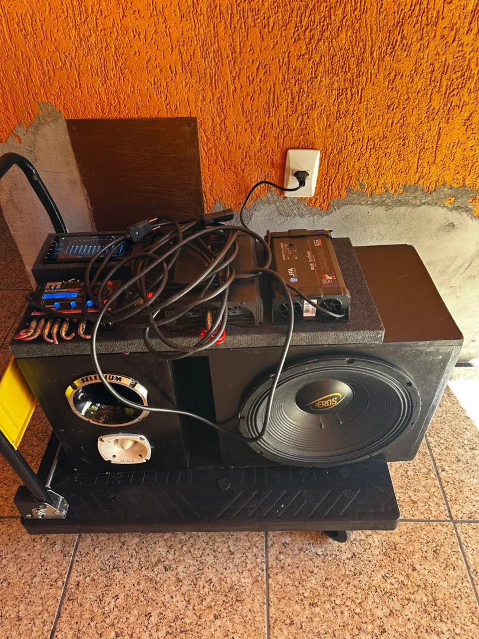 Caixa trio