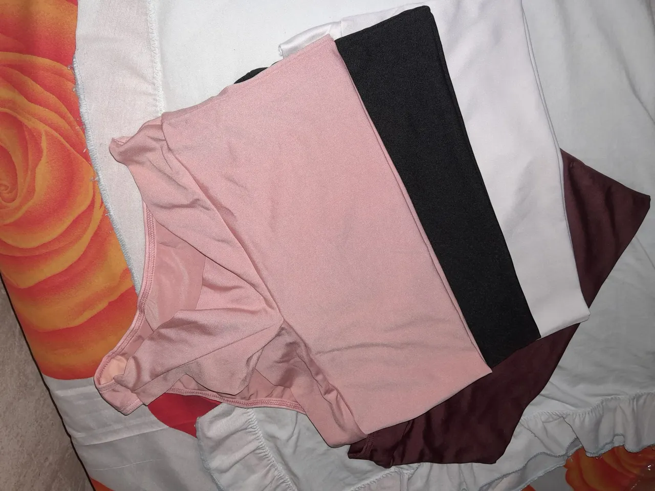 Kit de Roupas Íntimas Femininas - Cores Variadas