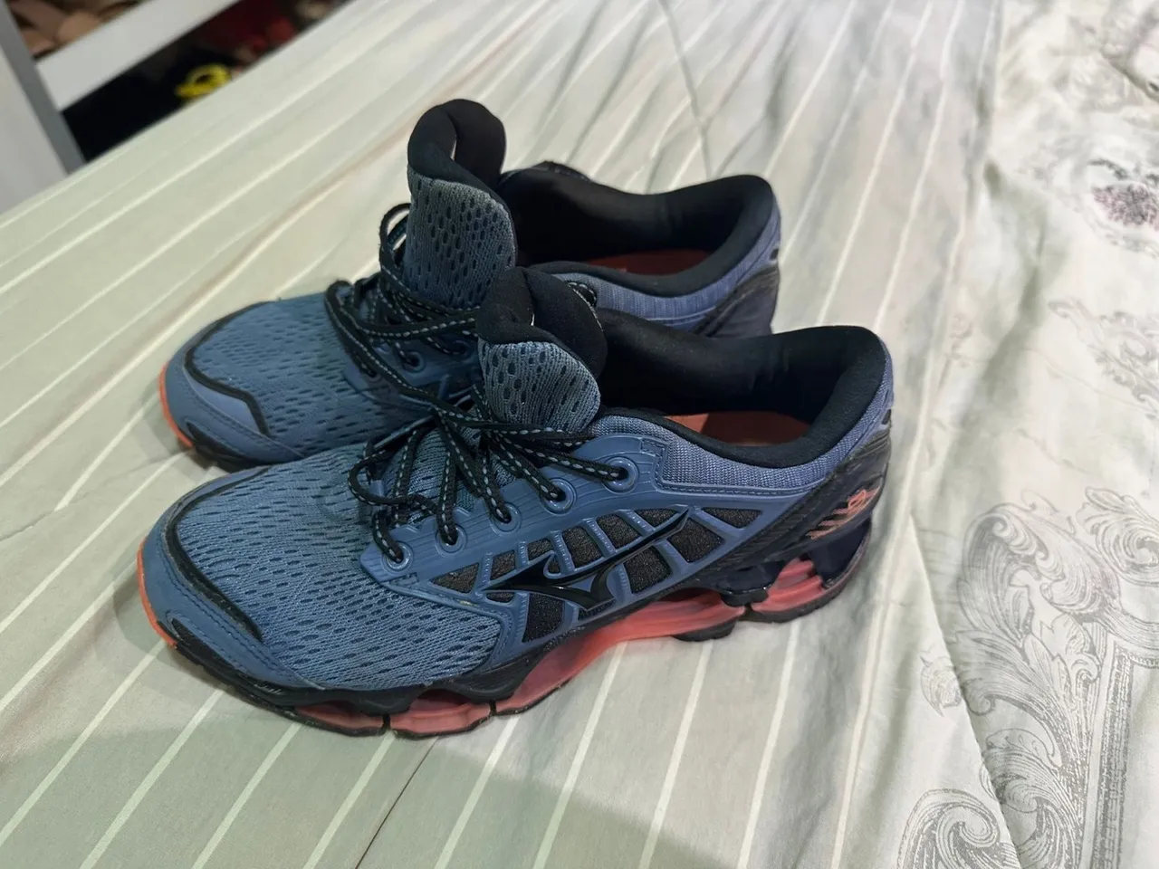 Tênis Mizuno Wave Prophecy Azul e Laranja-Novo
