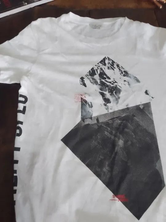 Camiseta Jack & Jones. P. Branca importada - Foto 3
