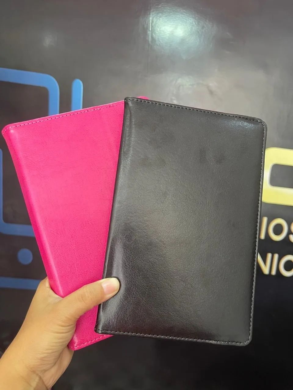 Capas Universais para Tablets - Diversas Cores 7,8,10 polegadas - Foto 3