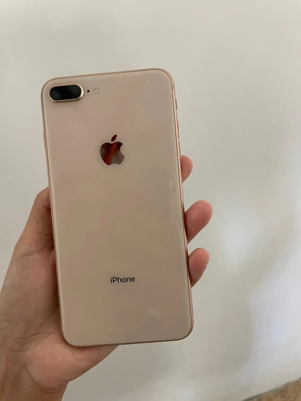 Iphone 8P 64gb