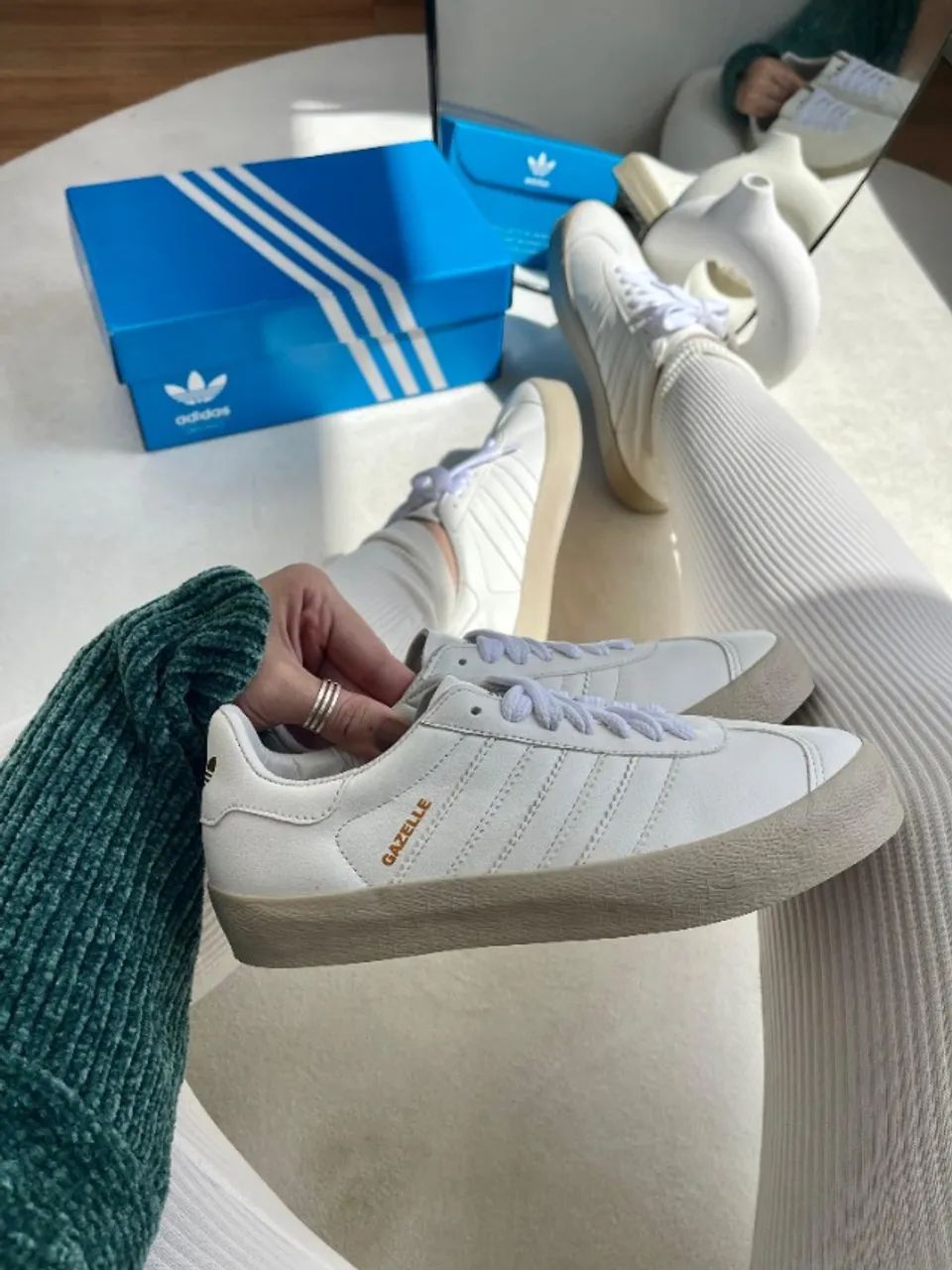Tênis Adidas Gazelle Branco Feminino Linha Luxo - Foto 2