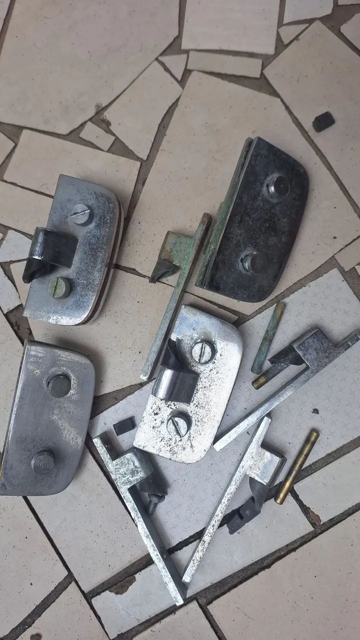 Ferragens para portas de vidro