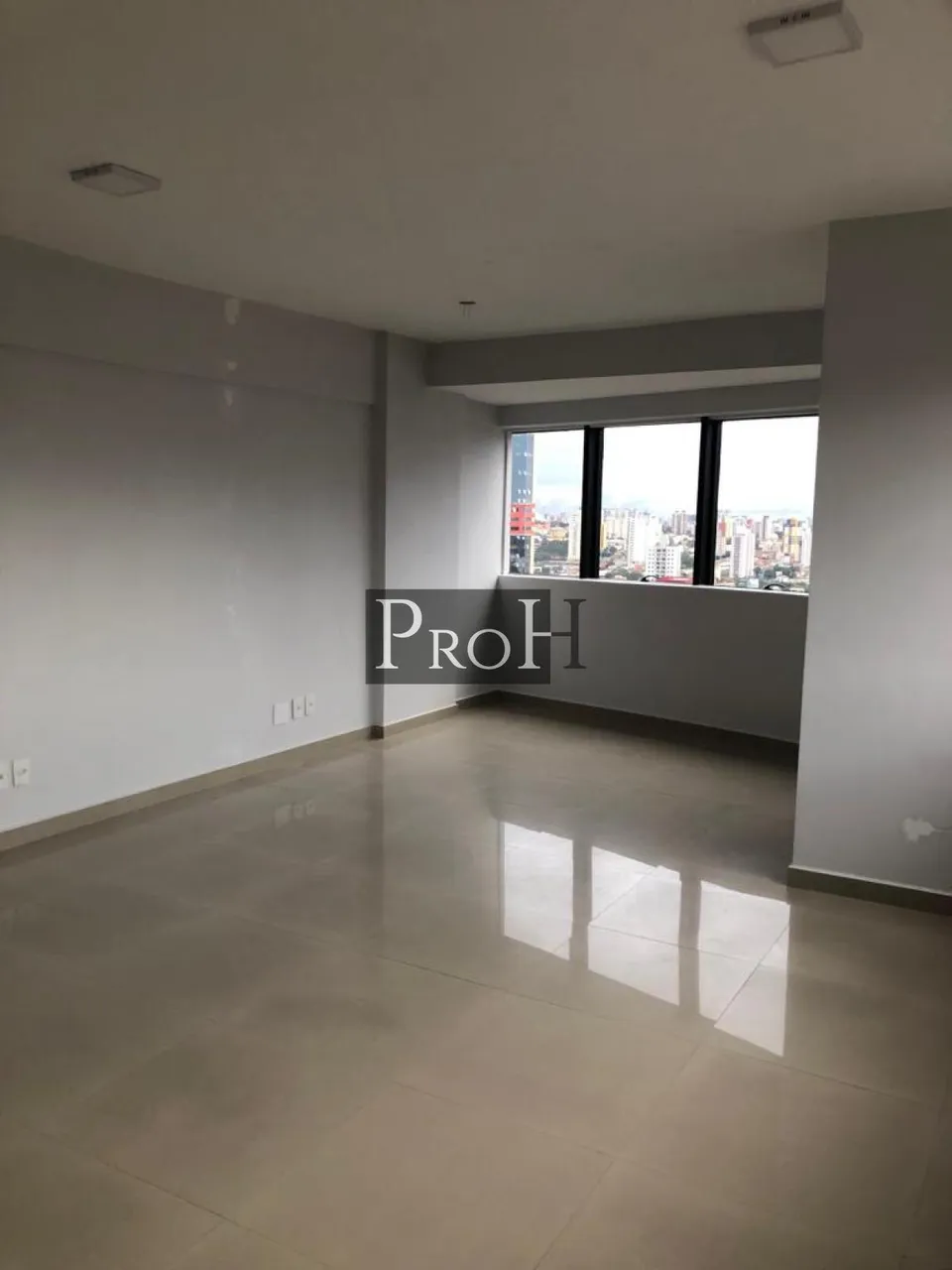 Sala 40m2 R$ 340.000,00