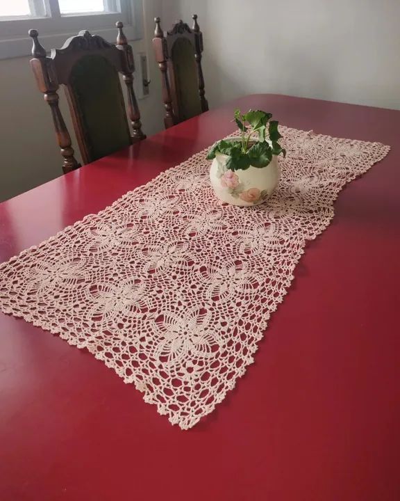 Toalha de Mesa de Crochê