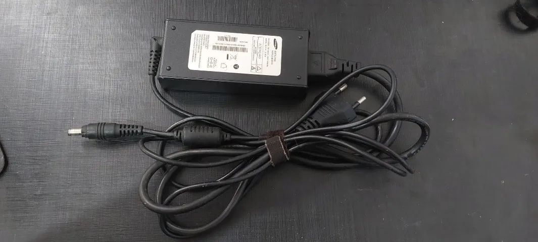 Carregador Original P/ Notebook Samsung 19v 3.16a Ad-6019d (Usado) - Foto 2