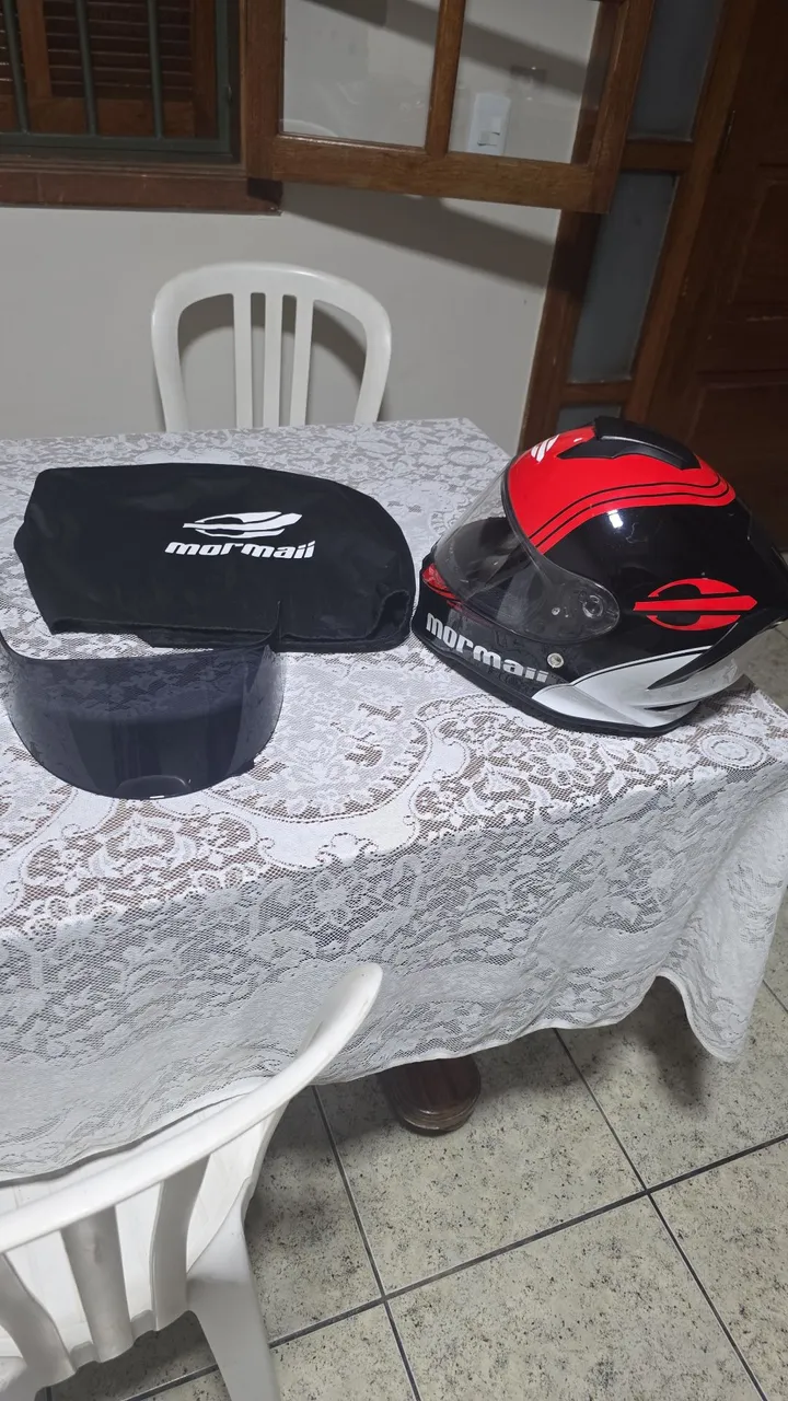 Capacete Mormaii com viseira extra
