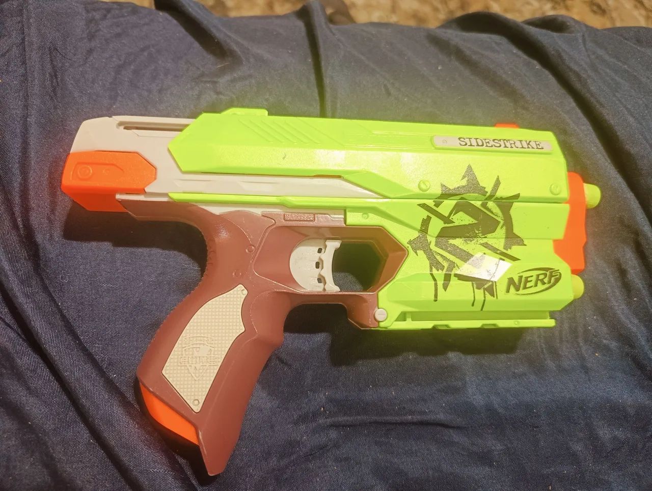 Nerf Zombiestrike Sidesstrike - Ação e Diversão!