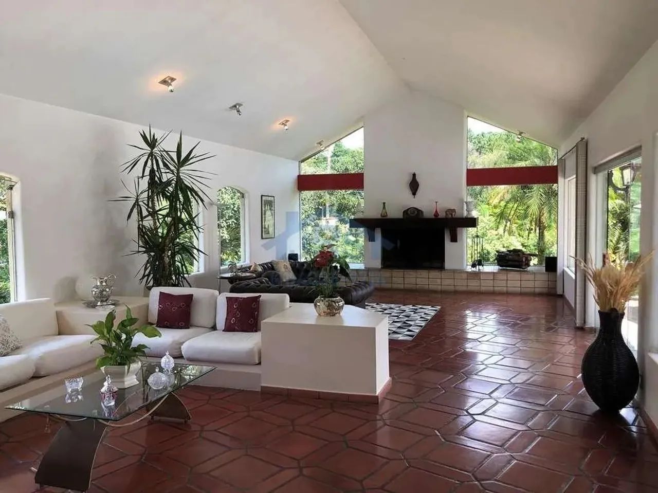 Casa para alugar em Cotia, Chácara Granja Velha, com 4 suítes, com 578 m², Granja do Lago - Foto 10