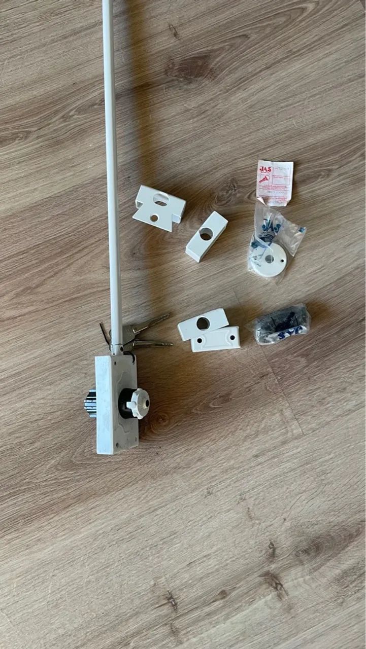 Tranca de porta nova64861352302978124