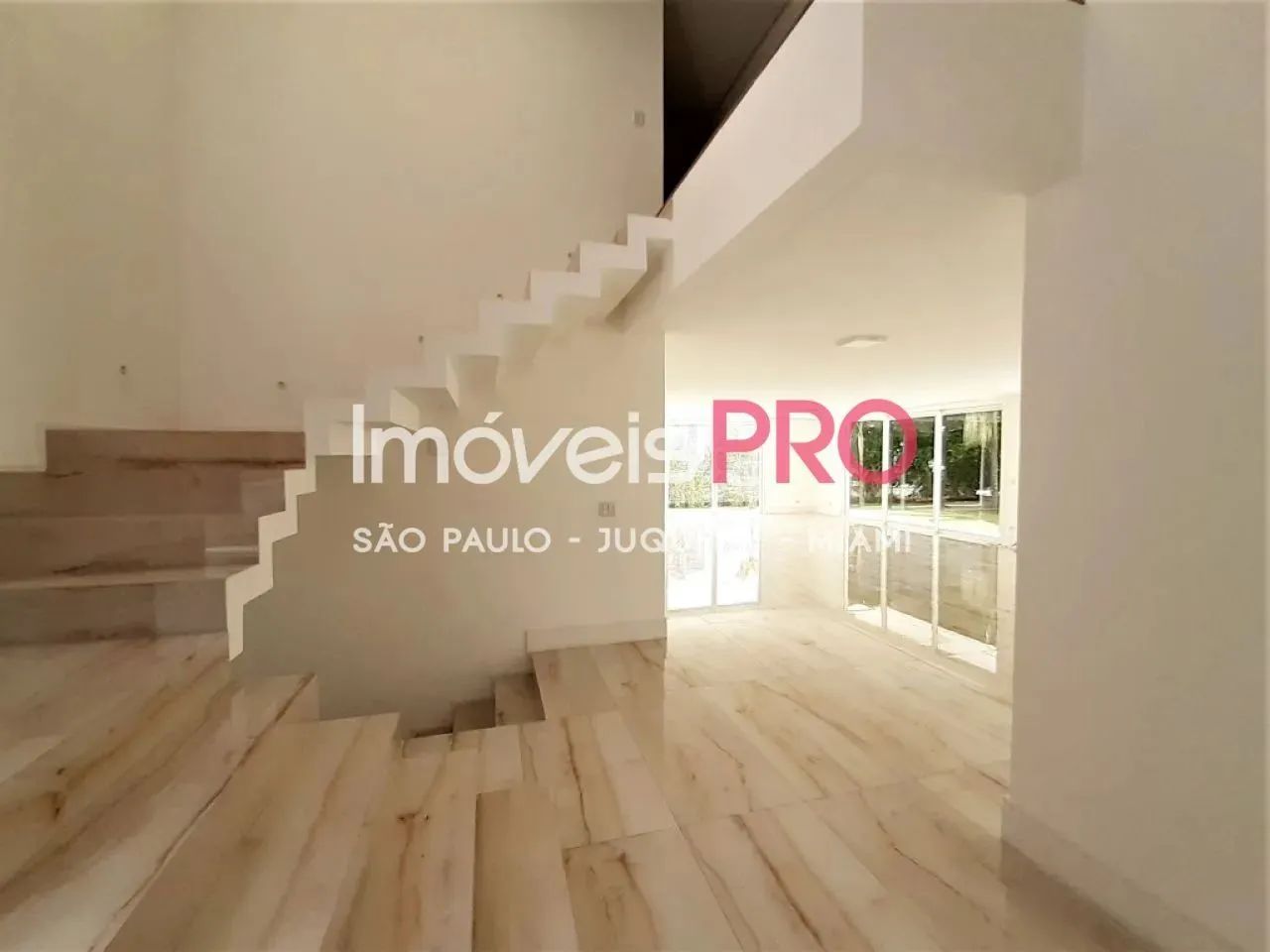 Belíssima casa no Brooklin com 5 vagas. - Foto 3
