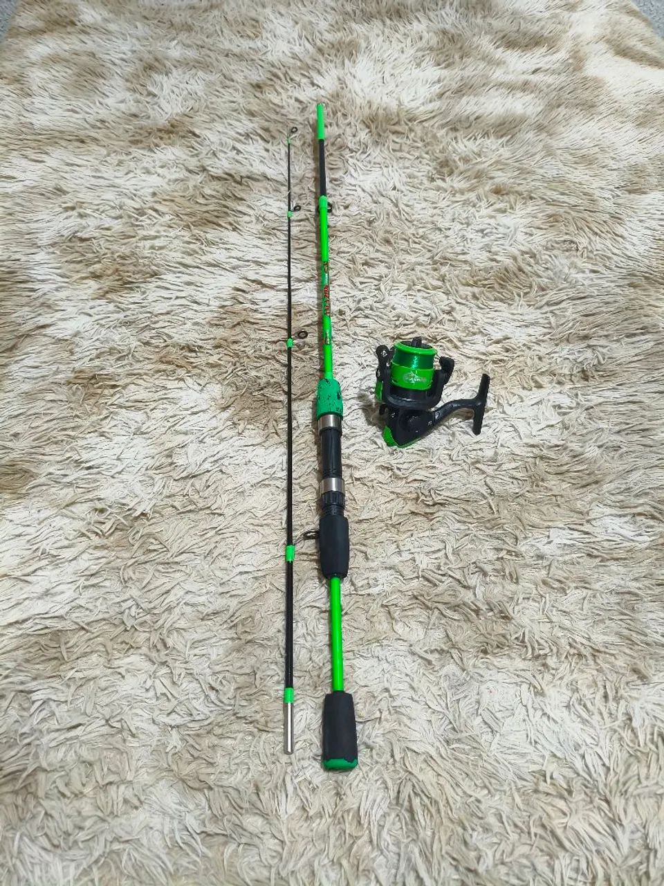 Kit de pesca vara e molinete 