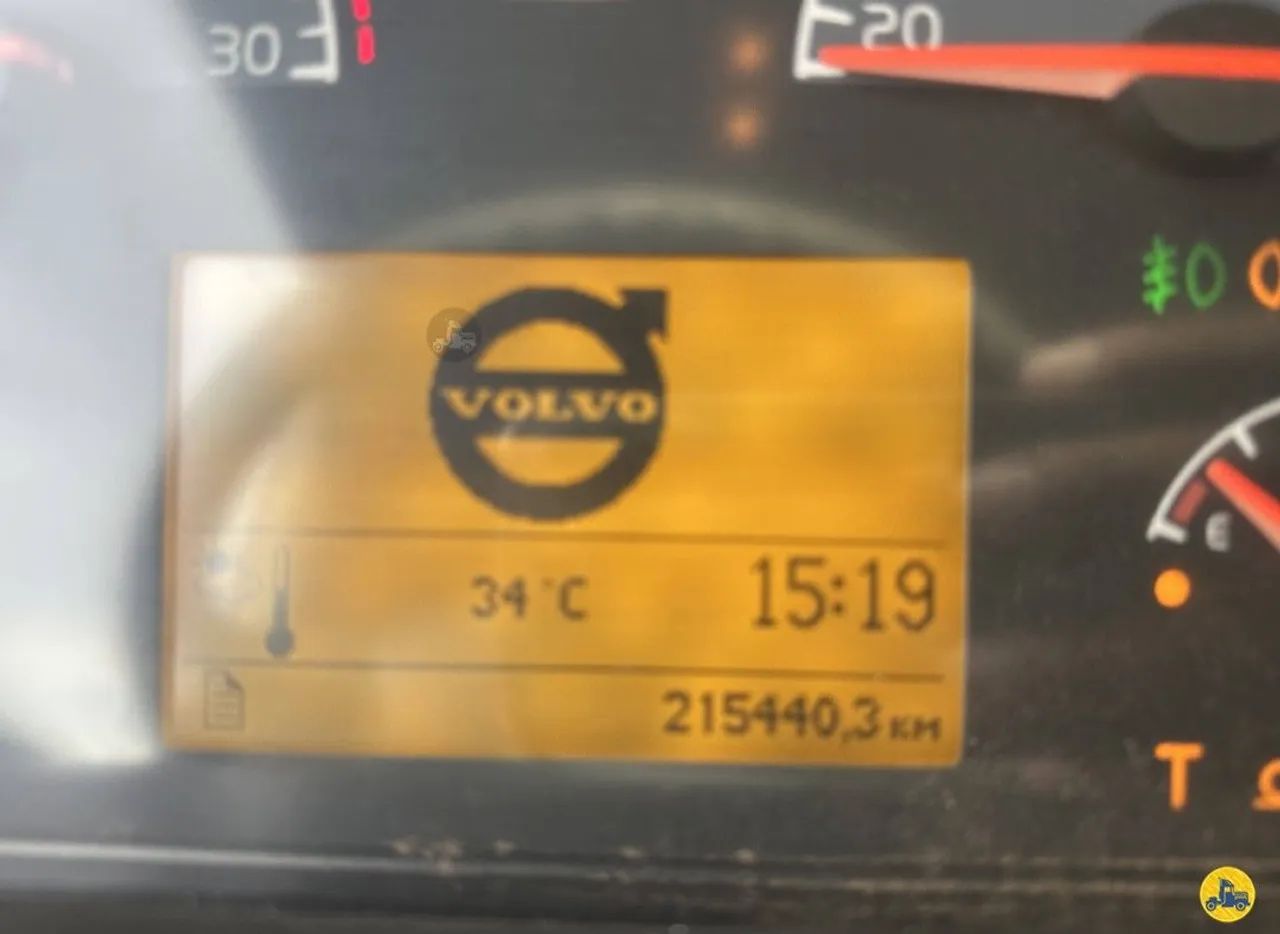 VOLVO FH-440 6X2<br>2009/2009<br>TETO BAIXO<br>MANUAL - Foto 15