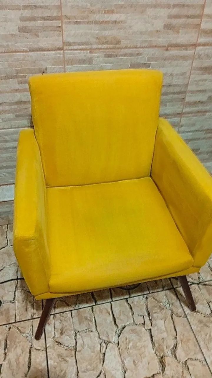 Limpeza Higienização e Impermeabilização de Estofados Residencial e Automotivos - Foto 2