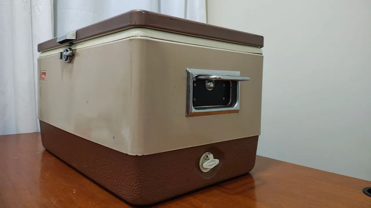 CAIXA TÉRMICA COLEMAN VINTAGE ORIGINAL ANOS 70 COM DRENO - Foto 2