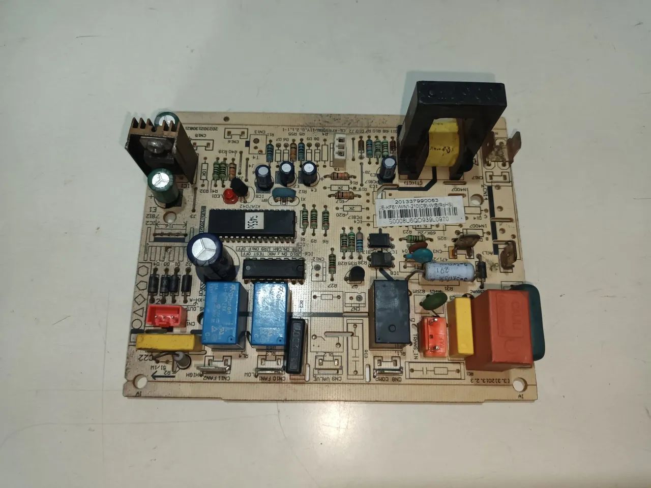PLACA MIDEA, CARRIER E SPRINGER (201337990063)
