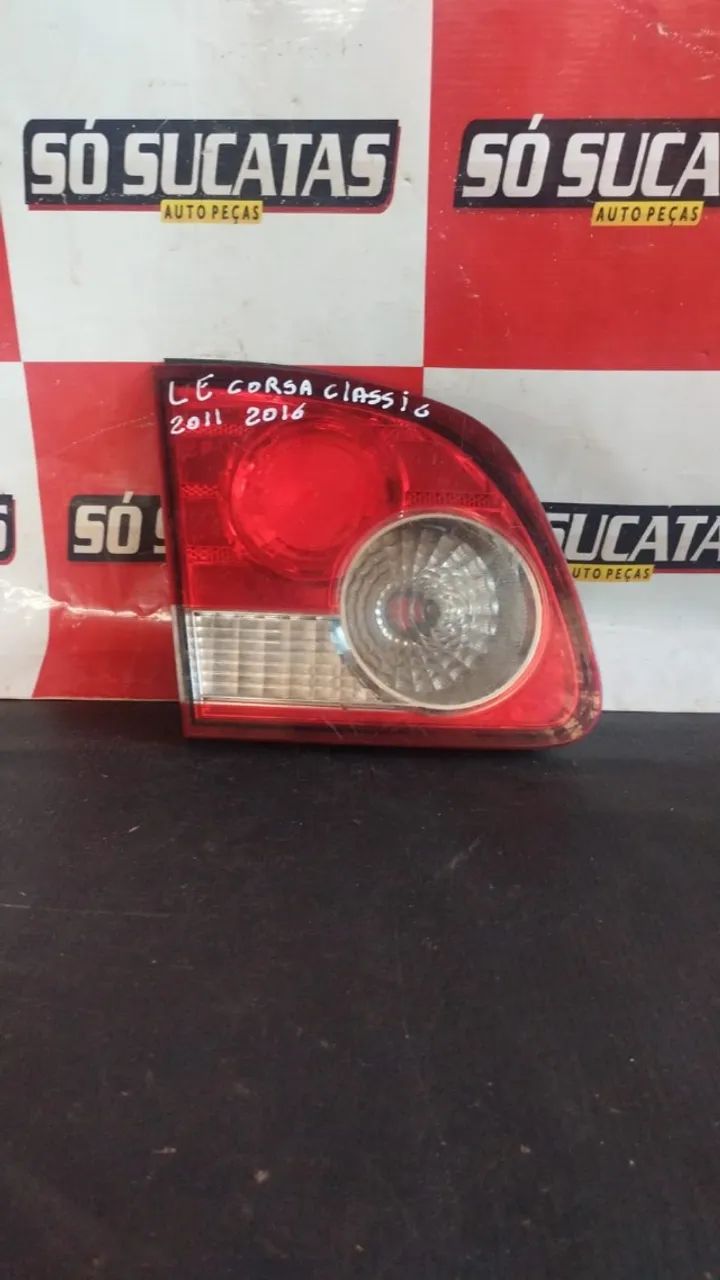 LANTERNA ESQUERDA CORSA CLASSIC 2011 2016