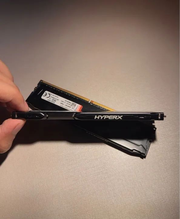 Memória ram de 8gb cada 