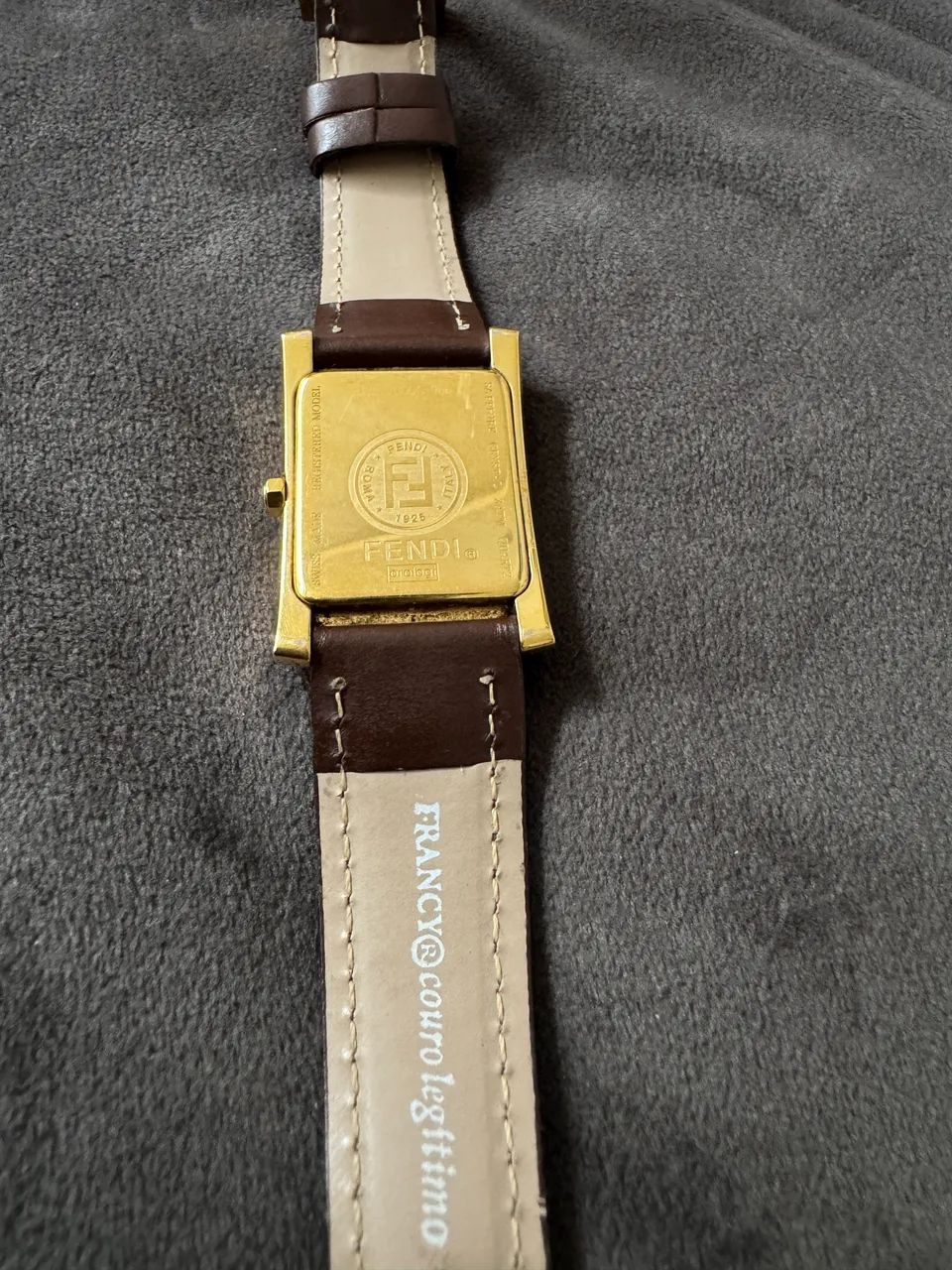 Relógio FENDI Orologi Original Swiss Made - Banho de Ouro 18k