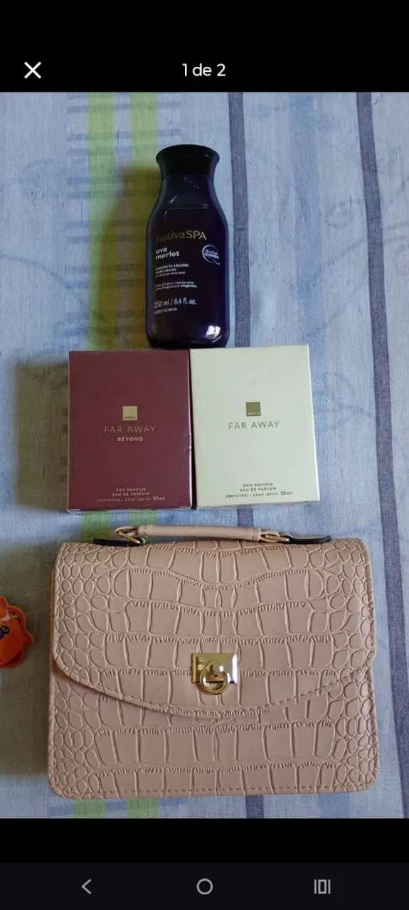 Kit Perfume Far Away, Bolsa e Sabonete Líquido