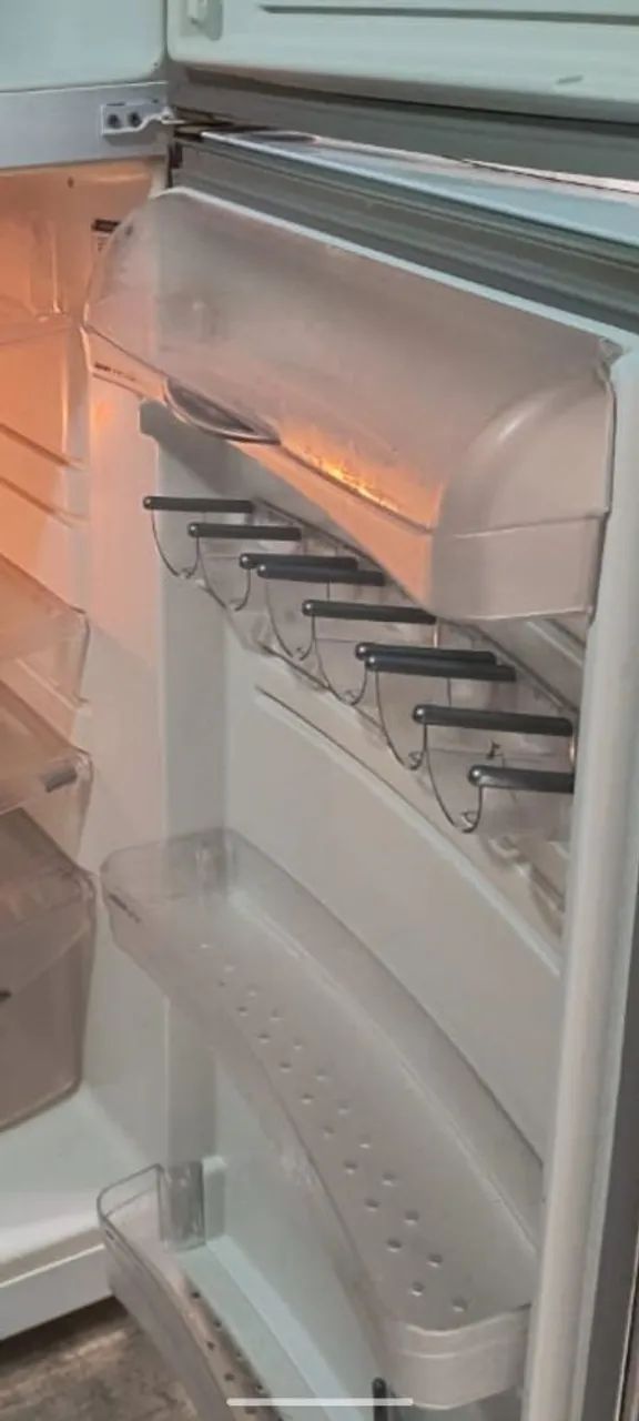 Geladeira Duplex grande 450lt  - Foto 3