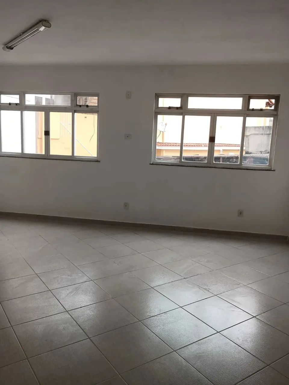 SALA PARA ALUGUEL COM 51 M2 EM VILA DA PENHA - RIO DE JANEIRO - RJ
