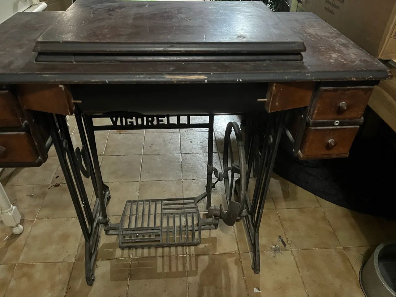Base Mesa máquina Vigoreli antiga  - Foto 2