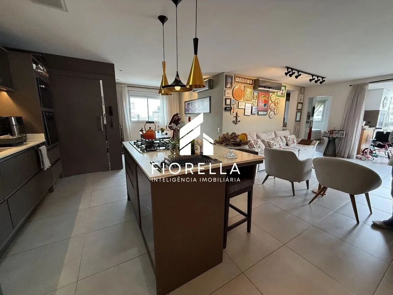 Apartamento com 02 dormitórios sendo 01 Suíte no bairro Campinas - São José - Foto 4