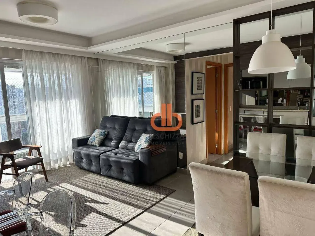 Comprar apartamento com dois quartos- Gonzaga - Santos/SP
